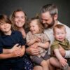 FAMILY PORTRAIT EXPERIENCE (PETS INCLUDED!) - Image 3