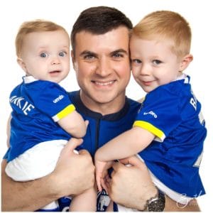 dad and sons in Everton football kit portrait